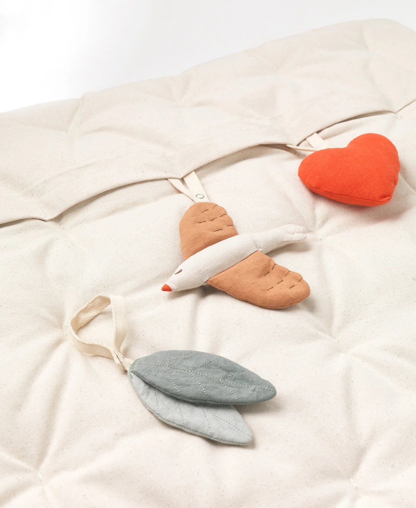 Nora Toys,Songbirds