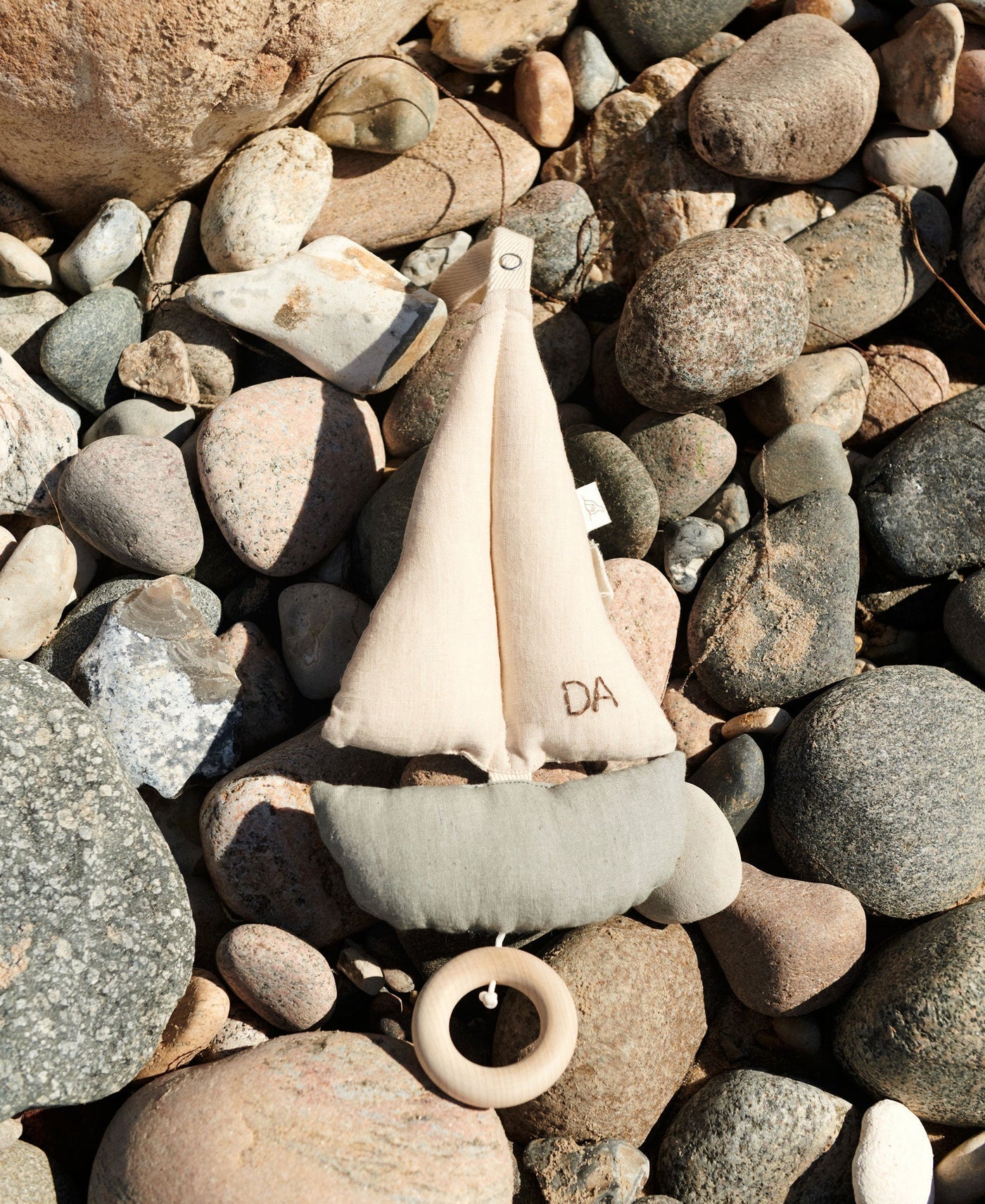 Pondus Sailboat Mobile